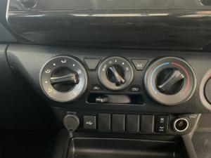 Toyota Hilux 2.8GD-6 single cab Raider auto - Image 15