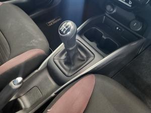 Toyota Starlet Cross 1.5 XR manual - Image 10