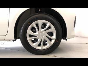 Toyota Vitz 1.0 - Image 17