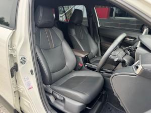 Toyota Corolla Cross 1.8 XS - Image 15