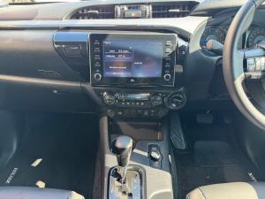 Toyota Hilux 2.8GD-6 48V double cab 4x4 Legend - Image 13