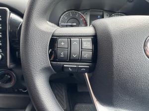 Toyota Hilux 2.4GD-6 double cab 4x4 Raider auto - Image 9