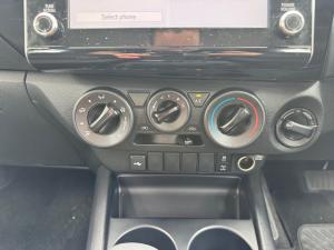 Toyota Hilux 2.4GD-6 double cab 4x4 Raider auto - Image 14