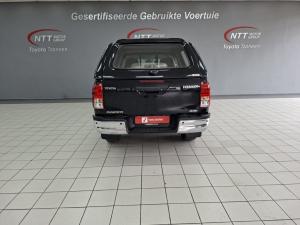 Toyota Hilux 2.4 GD-6 Raider 4X4 automaticD/C - Image 5