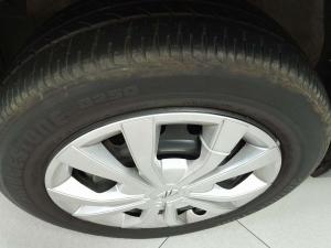 Mahindra KUV 100 1.2 K6+ NXT - Image 10