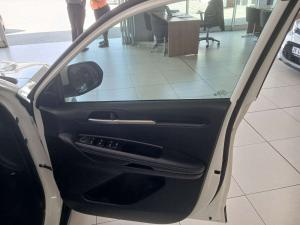 Kia Sonet 1.5 EX CVT - Image 14
