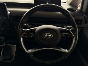 Hyundai Staria 2.2D Executive automatic - Image 19