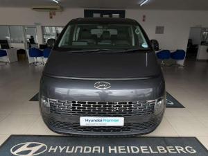 Hyundai Staria 2.2D Executive automatic - Image 2