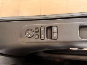 Hyundai Staria 2.2D Executive automatic - Image 20