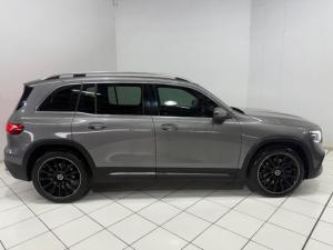 Mercedes-Benz GLB GLB250 AMG Line - Image 3
