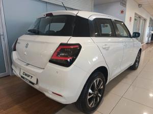 Suzuki Swift 1.2 GLX manual - Image 5