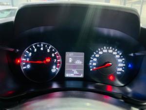 Suzuki Swift 1.2 GL - Image 11