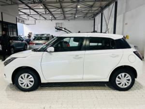 Suzuki Swift 1.2 GL - Image 2