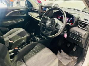 Suzuki Swift 1.2 GL - Image 7