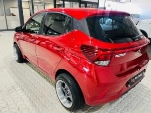 Hyundai Grand i10 1.0 Premium hatch - Image 3