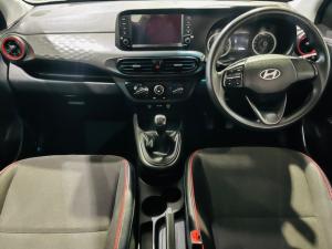Hyundai Grand i10 1.0 Premium hatch - Image 5