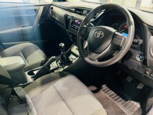 Toyota Corolla Quest 1.8 Plus manual - Image 7