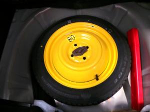 Toyota Starlet 1.5 Xi - Image 13