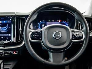 Volvo XC60 B5 AWD Plus Dark - Image 7