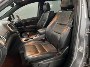 Jeep Grand Cherokee 3.6L Summit - Image 8