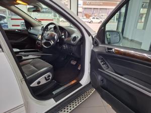 Mercedes-Benz ML ML350CDI - Image 12