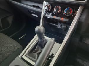 Mitsubishi Xpander 1.5 manual - Image 15