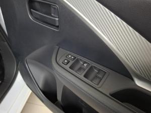 Mitsubishi Xpander 1.5 manual - Image 9