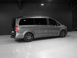 Mercedes-Benz V-Class V300d Exclusive - Image 15