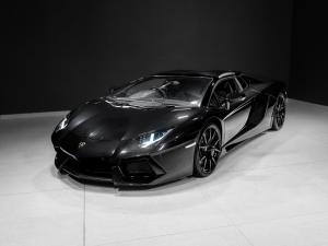 Lamborghini Aventador LP700-4 - Image 2