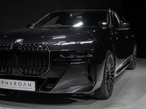 BMW 7 Series 740d xDrive M Sport - Image 20