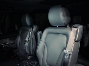 Mercedes-Benz V-Class V300d Exclusive - Image 16