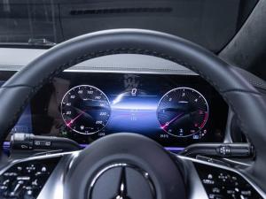 Mercedes-Benz V-Class V300d Exclusive - Image 22