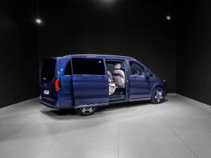 Mercedes-Benz V-Class V300d Exclusive - Image 29