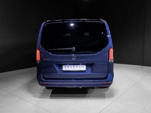 Mercedes-Benz V-Class V300d Exclusive - Image 30