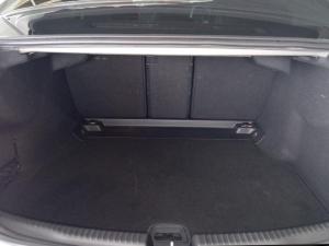 Mercedes-Benz C-Class C220d Avantgarde - Image 10