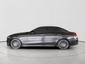 Mercedes-Benz C-Class C200 Avantgarde - Image 4