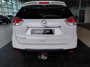 Nissan X-Trail 2.5 4x4 SE - Image 4