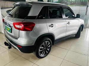 Suzuki Vitara Brezza 1.5 GLX - Image 4