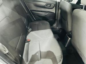 Hyundai i20 1.2 Motion - Image 8