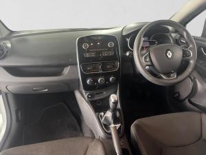 Renault Clio 66kW turbo Authentique - Image 17