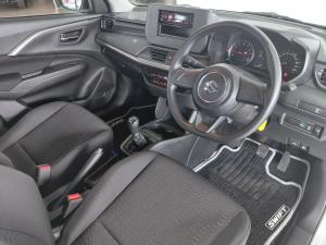 Suzuki Swift 1.2 GL - Image 12