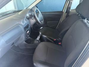 Nissan NP200 1.6i safety pack (aircon) - Image 17