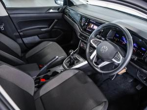 Volkswagen Polo hatch 1.0TSI Life manual - Image 11