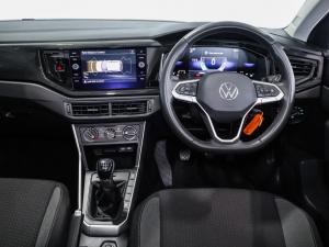 Volkswagen Polo hatch 1.0TSI Life manual - Image 17