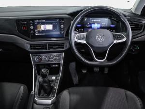 Volkswagen Polo hatch 1.0TSI Life manual - Image 17
