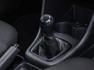 Volkswagen Polo Vivo hatch 1.4 - Image 20