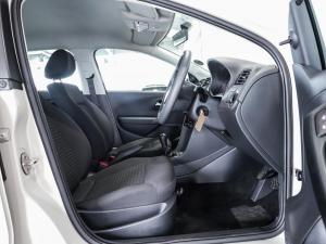 Volkswagen Polo Vivo hatch 1.4 - Image 12