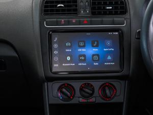 Volkswagen Polo Vivo hatch 1.4 - Image 18