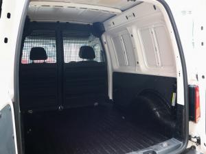 Volkswagen Caddy 2.0TDI panel van - Image 18