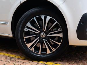 Volkswagen Caravelle 2.0BiTDI auto - Image 2